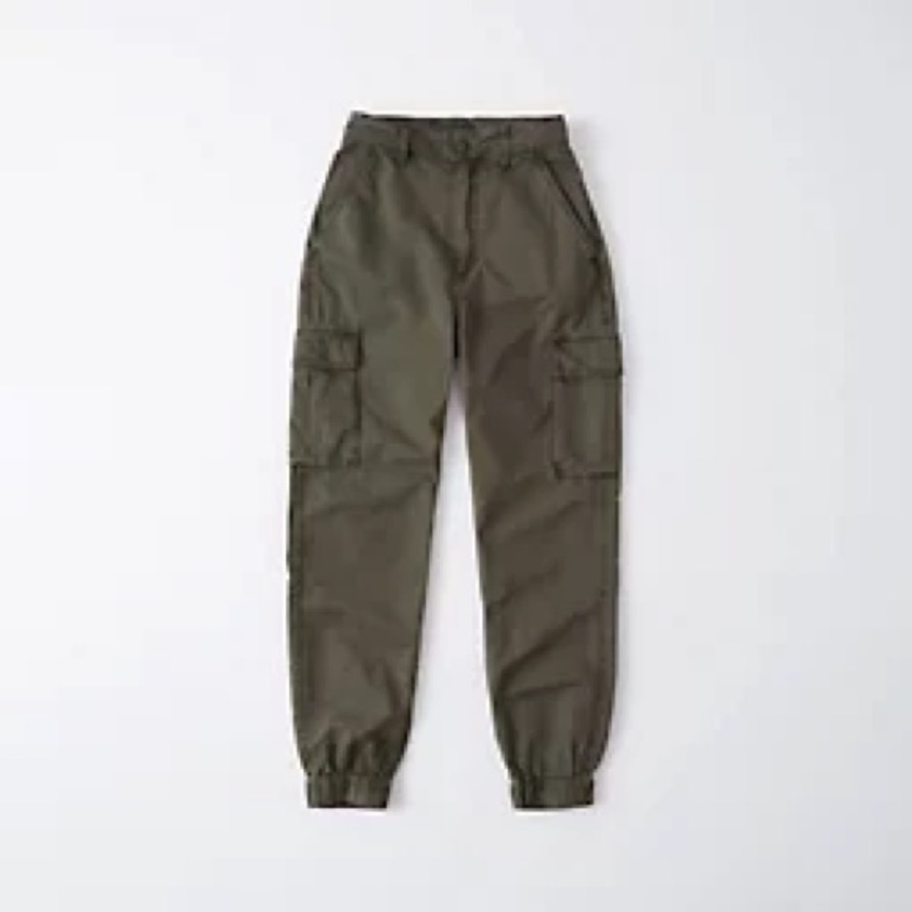A&F Olive Green Cargo Joggers
